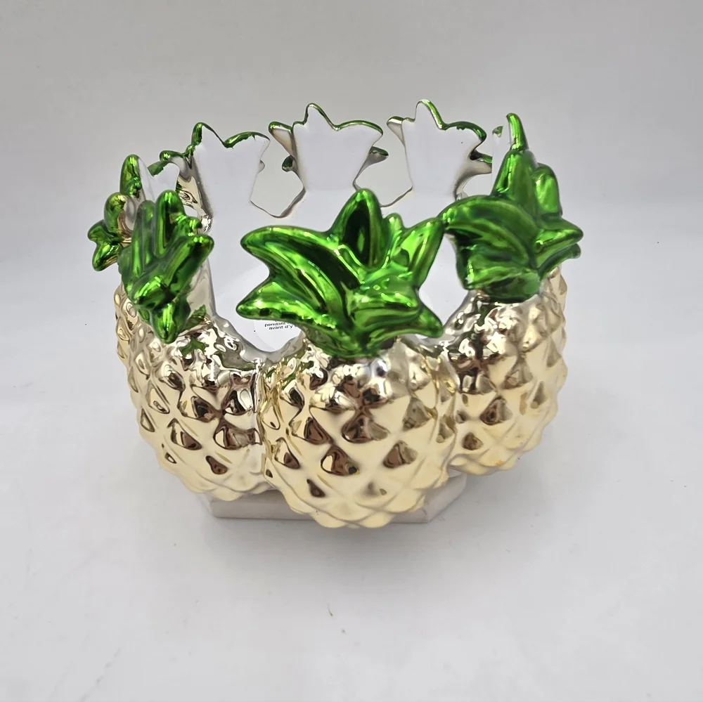 Bath & Body Works Metallic Pineapple Bowl Style 3-Wick Candle Holder - Picture 2 of 6